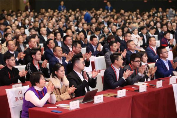 140636909.jpg 31.jpg